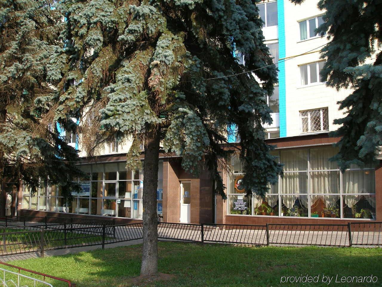 Holosiyvsky Hotel Kyiv Exterior foto